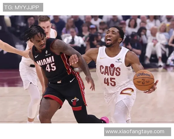 骑士与热火实力对比谁更强大篮球赛场上的较量分析